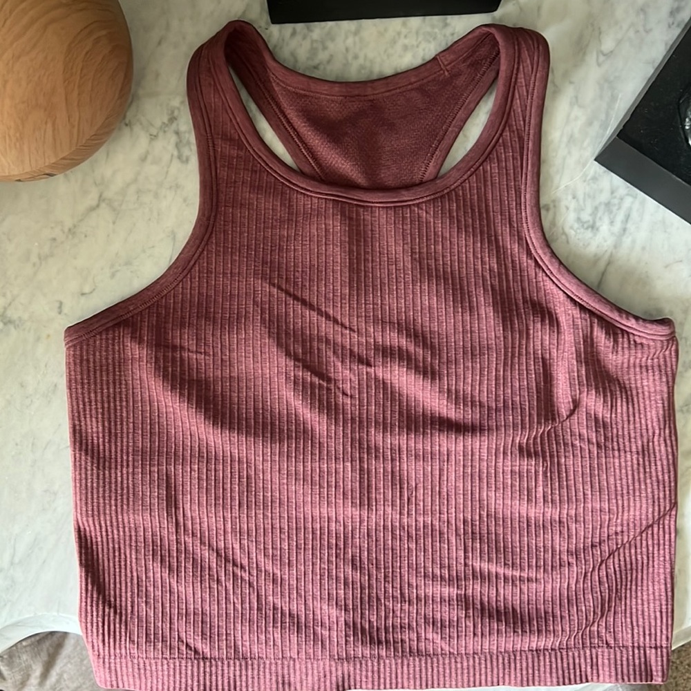 Ebb to Street RB crop tank. Lululemon. Size 10.